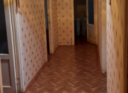 Satılır 5 otaqlı 1 m2 köhnə tikili Gəncə