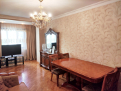 Satılır 3 otaqlı 75 m2 köhnə tikili 8 mkr