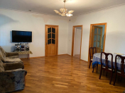 İcarəyə verilir 5 otaqlı 300 m2 bağ evi Pirşağı