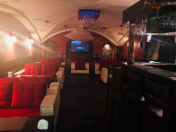 İcarəyə verilir 4 otaqlı 215 m2 obyekt Nəsimi bazarı