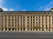 Satılır 4 otaqlı 137 m2 yeni tikili Bayıl