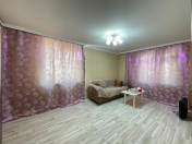 Satılır 1 otaqlı 33 m2 köhnə tikili Elmlər Akademiyası m.