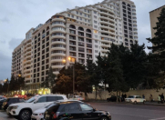 Satılır 2 otaqlı 75 m2 yeni tikili Bakıxanov