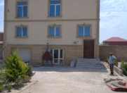 İcarəyə verilir 4 otaqlı 250 m2 bağ evi Türkan