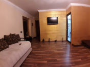 Satılır 1 otaqlı 31 m2 köhnə tikili Yasamal r.