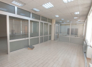 İcarəyə verilir 6 otaqlı 250 m2 ofis Yasamal r.