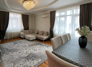 Satılır 3 otaqlı 140 m2 yeni tikili 8 mkr