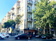 İcarəyə verilir 3 otaqlı 125 m2 köhnə tikili 28 May m.