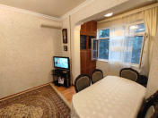 Satılır 2 otaqlı 55 m2 köhnə tikili 4 mkr