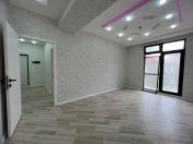 Satılır 2 otaqlı 70 m2 yeni tikili Qaraçuxur