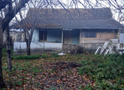 Satılır 2 otaqlı 300 m2 köhnə tikili Şəki