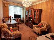 Satılır 3 otaqlı 75 m2 köhnə tikili Bakıxanov