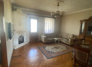İcarəyə verilir 3 otaqlı 60 m2 köhnə tikili Nəsimi r.