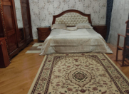 Satılır 5 otaqlı 250 m2 yeni tikili Nizami m.