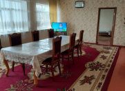 İcarəyə verilir 6 otaqlı 200 m2 həyət evi Quba