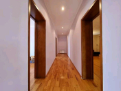 Satılır 4 otaqlı 180 m2 bağ evi 28 Mall