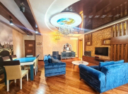 Satılır 3 otaqlı 157 m2 yeni tikili Babək Plaza