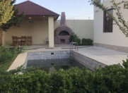 İcarəyə verilir 5 otaqlı 300 m2 bağ evi Şüvəlan