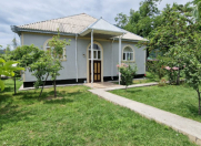 İcarəyə verilir 4 otaqlı 140 m2 həyət evi Qəbələ