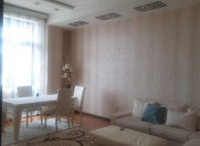 İcarəyə verilir 4 otaqlı 120 m2 yeni tikili İnşaatçılar m.