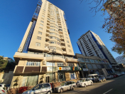 Satılır 2 otaqlı 145 m2 yeni tikili Azərbaycan Dillər Universiteti