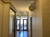 Satılır 3 otaqlı 120 m2 yeni tikili Qız Qalası