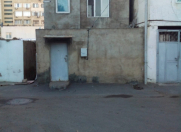 Satılır 1 otaqlı 90 m2 həyət evi Yasamal r.