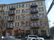 Satılır 2 otaqlı 70 m2 köhnə tikili Sahil m.