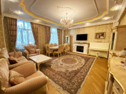 Satılır 4 otaqlı 160 m2 yeni tikili İnşaatçılar m.