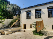 Satılır 4 otaqlı 270 m2 həyət evi Səbail r.