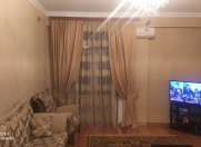 Satılır 2 otaqlı 70 m2 yeni tikili Bakıxanov