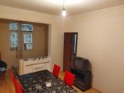 İcarəyə verilir 2 otaqlı 55 m2 köhnə tikili 1 mkr