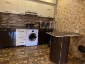 Satılır 3 otaqlı 86 m2 yeni tikili Xırdalan