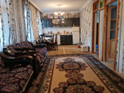 Satılır 6 otaqlı 140 m2 həyət evi Qaraçuxur