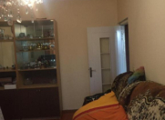 Satılır 2 otaqlı 60 m2 köhnə tikili 8 km