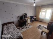 Satılır 4 otaqlı 120 m2 köhnə tikili Yeni Yasamal