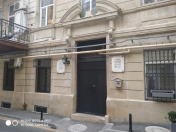 İcarəyə verilir 2 otaqlı 50 m2 köhnə tikili Sahil m.