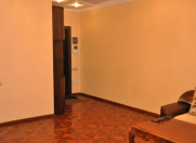 İcarəyə verilir 4 otaqlı 140 m2 yeni tikili Ayna Sultanova heykəli