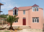 Satılır 4 otaqlı 4.05 m2 həyət evi Sulutəpə