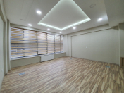 İcarəyə verilir 1 otaqlı 35 m2 ofis Şah İsmayıl Xətai m.