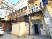 İcarəyə verilir 3 otaqlı 90 m2 köhnə tikili Sahil bağı