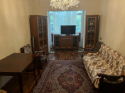 Satılır 4 otaqlı 110 m2 köhnə tikili 8 mkr