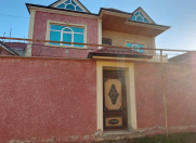 Satılır 6 otaqlı 240 m2 həyət evi Altes Plaza