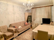Satılır 4 otaqlı 100 m2 köhnə tikili Həzi Aslanov m.