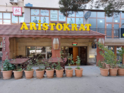 İcarəyə verilir 9 otaqlı 140 m2 obyekt Sumqayıt