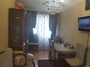 Satılır 4 otaqlı 100 m2 köhnə tikili Həzi Aslanov m.