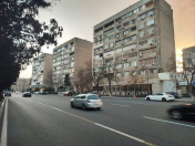 Satılır 2 otaqlı 65 m2 köhnə tikili Gənclik m.