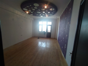 Satılır 3 otaqlı 121 m2 yeni tikili Gənclik m.