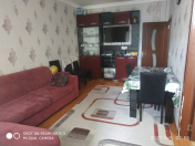 İcarəyə verilir 3 otaqlı 50 m2 köhnə tikili Memar Əcəmi m.