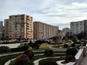 Satılır 1 otaqlı 40 m2 köhnə tikili Gənclik m.